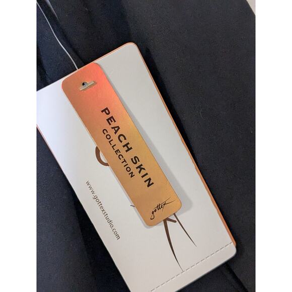 Gottex Peach Skin Lightweight Moisture Wicking Hoodie Womens Size XS Black - Picture 4 of 9